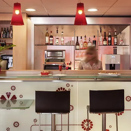 Ibis Toulouse Aeroport Szálloda