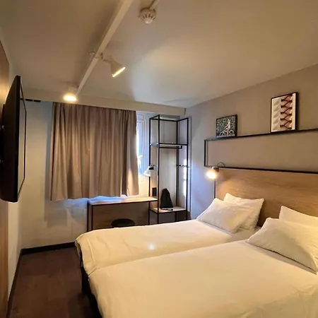 Ibis Toulouse Aeroport מלון