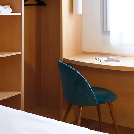 Ibis Toulouse Aeroport Szálloda
