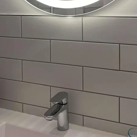 Ibis Toulouse Aeroport Szálloda 3*