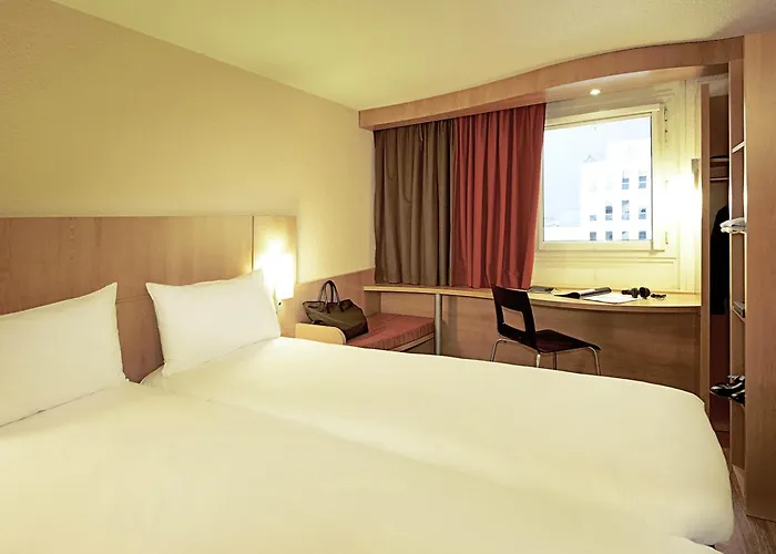 Ibis Toulouse Aeroport 3* בלנאק