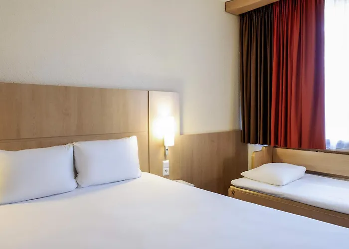 Ibis Toulouse Aeroport מלון בלנאק