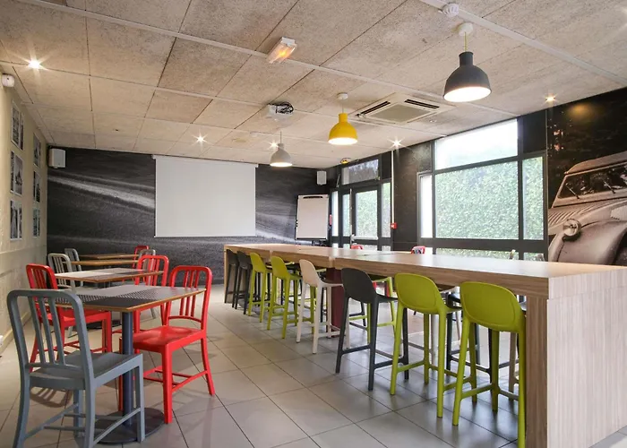 Ibis Toulouse Aeroport מלון