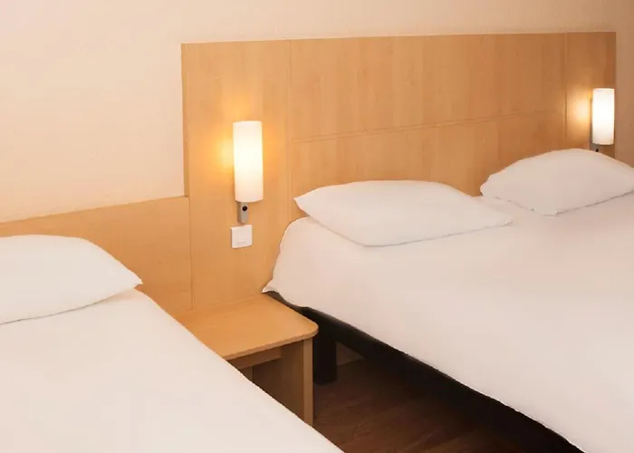 Ibis Toulouse Aeroport מלון בלנאק