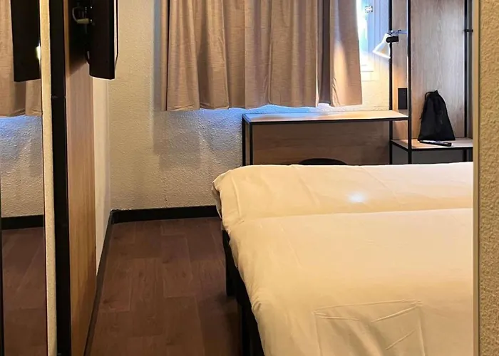 Ibis Toulouse Aeroport בלנאק