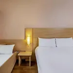 Ibis Toulouse Aeroport בלנאק