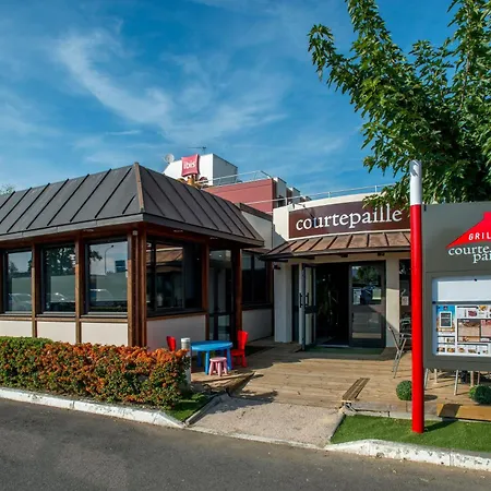 Ibis Toulouse Aeroport Hotel 3*