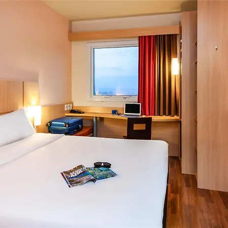 מלון Ibis Toulouse Aeroport 3*