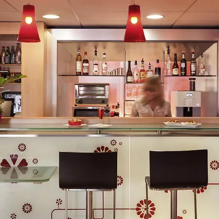 Ibis Toulouse Aeroport 호텔