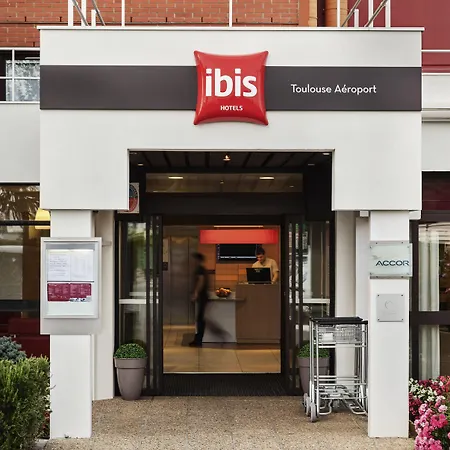 Ibis Toulouse Aeroport 호텔 3*