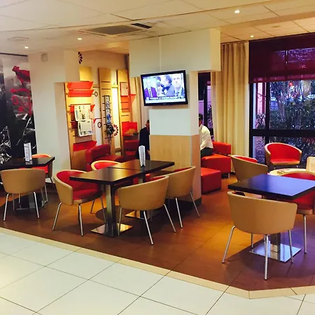 מלון Ibis Toulouse Aeroport 3*